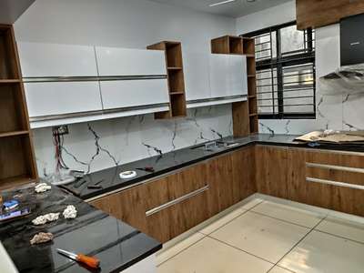 Finished
Modular kitchen, TV unit, Partition
Site : Kottakal