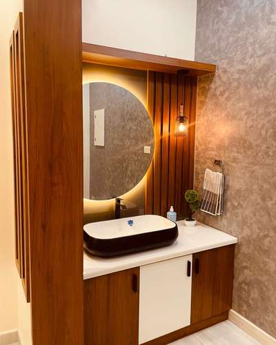 make it simple
🤩🤩
divine interiors  #InteriorDesigner #KitchenInterior  #Washroom  #washingarea  #interiordesigers