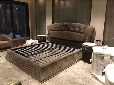 New Morden Design Bed  #BedroomDecor #KingsizeBedroom #MasterBedroom #InteriorDesigner #furnitures #HomeDecor