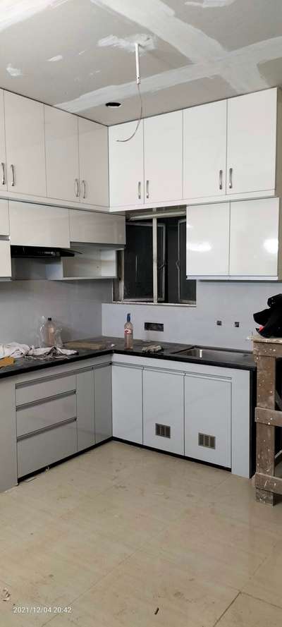 *Modular kitchen *
This is only labour rate.