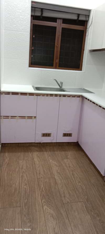*Modular kitchen*
Multi wood modular kitchen with premium quality materials. This rate includes labour and material cost.