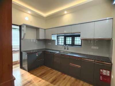 *aluminium kitchen cabinet *
life long and lowcost material