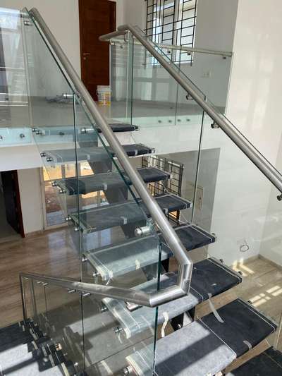 Glass Handrails for Interior and exteriors for Residential and commercial projects. call us or mail ... vinayakasafetyglass@gmail.com #Architectural&Interior  #HouseDesigns  #GlassBalconyRailing  #GlassStaircase  #glasswork