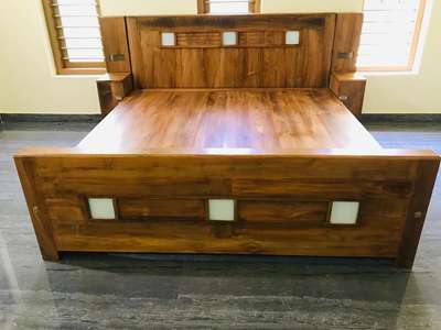 teak wood king size cot 
 #woodencot  #teakwoodfurniture  #teakwoodcot  #furniture   #HomeDecor