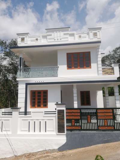 3BHK 1600 sq. ft new house with 4 cent plot for sale from Mulanthuruthy