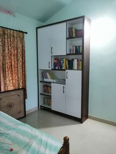 bookshelf
combination with white and wood
plz contact for intrior works 8547723578