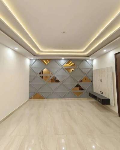 all Noida NRC interior & construction available on  8860365031 Aleem