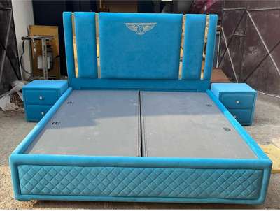 king size bed available on factory price
price 24999
call/WhatsApp 9278552210
