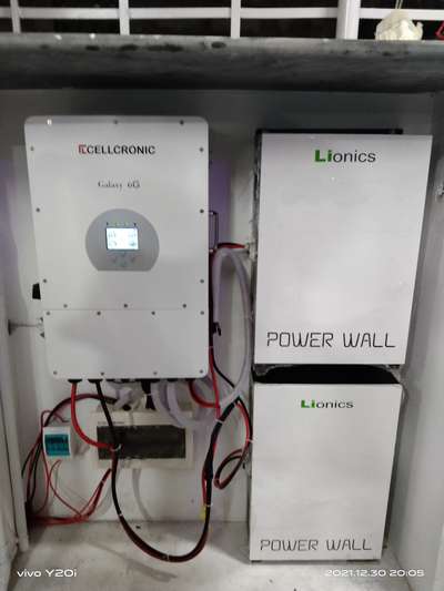 hybrid solar inverter with LITHIUM BATTERY power Wall