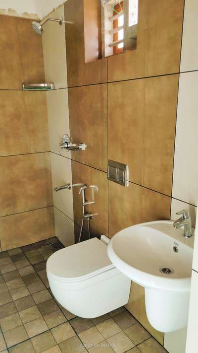 #plumbing. small bathroom 220 cm length 115 cm width...