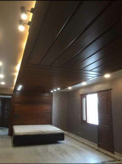 Wooden Ceiling joint with Bed