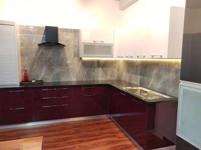 *Modular Kitchen *
Modular kitchen is a contemporary concept of kitchen which comprises of drawers, cabinets and shelves organized in a manner that saves up on a lot of space. These kitchens are modern and convenient in terms of organizing limited spaces, especially in the apartment-style living spaces of crowded cities.So our Company provide best to best carpenter services in Delhi Ncr.Because our motto is "We believe in Trust and Delivered Best"