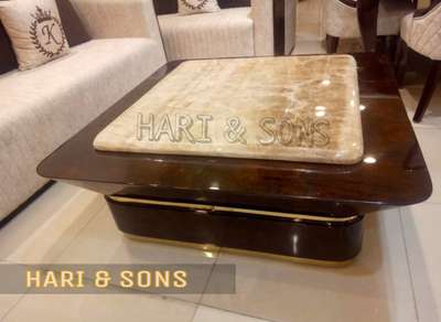 HARI & SONS LUXURY FURNITURE AND INTERIOR DESIGN

for more details call us
96509809.06
79825522.58

LUXURY POLYSTER POLISH TABLE WITH MARBLE 

#centertable #CoffeeTable #LivingRoomTable #diningroomtable