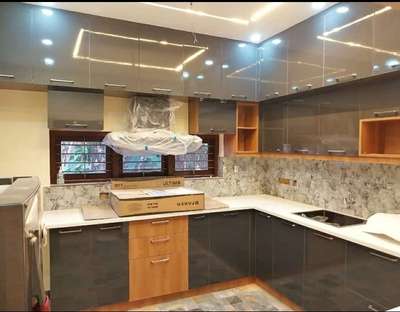 Open kitchen @Thiruvalla, Thukalasseryy.☎️8921596939
material :Wpc for cabinet.
710 grade marine plywood for shutters/ Exposed.
#OpenKitchnen #ModularKitchen #KitchenIdeas #thiruvalla #chengannur