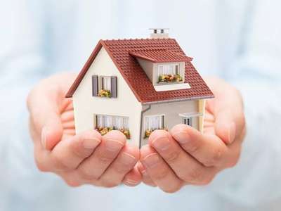 Home Loan Eligibility
Age: Minimum Age: 18 years and Maximum Age: 70 years
Resident Type 
The applicant must be (any one):
•	Resident Indian
•	Non-Resident India (NRI)
•	Person of Indian Origin (PIO)

Employment

•	The applicant can be (any one):
•	Salaried
•	Self-employed

Residence

•	The applicant must have (any one):
•	A permanent residence
A rented residence where he/she has resided for at least a year prior to applying for a loan


Home Loan Documents Required
Identity Proof (any one)
PAN
Aadhaar card
Driving License
Voter ID

Residence Proof (any one)

Copy of Electricity Bill/Water Bill/Telephone Bill
Copy of valid Passport/Aadhaar Card/Driving License

Other Documents
Employer Identity Card
Duly filled loan application form affixed with 3 passport size photographs
Loan account statement for the previous 12 months if the applicant has any other ongoing loan from other banks/financial institutions
Bank account statements for all the bank accounts owned by the applicant for the l
