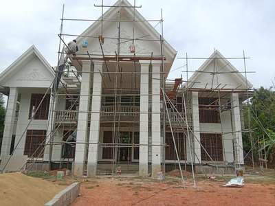 #Contractor #engineers #homedesigne #dreamhouse #civilcontractors #keralaplanners #ElevationHome #frontElevation
