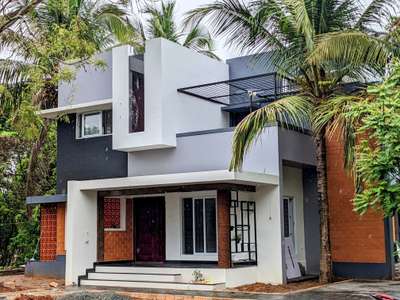 The Slight Box 

1800 sqft, 3BHK 

 #completed_house_construction 
#HouseDesigns 
#InteriorDesigner 
#Palakkad 
#architecturedesigns 
#dreamhouse 
#HouseConstruction 
#budget_home_budget_friendly_packages