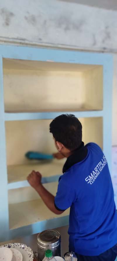 Cleaning service in Ernakulam 
 #Smartplus_House_Cleaners
Book now at 8089143381 or www.smartplushome.in
we offer Housekeeping, cleaning service, deep cleaning, floor shampoo wash after construction, rental cleaning, Upholstery cleaning.