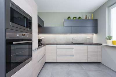 Modulars kitchen 
 #hibainteriors 
#ModularKitchen 
#Best_designers