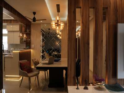 Elegant dinning space.
.
.
 #DiningChairs #DiningTable #LivingroomDesigns #LUXURY_INTERIOR
