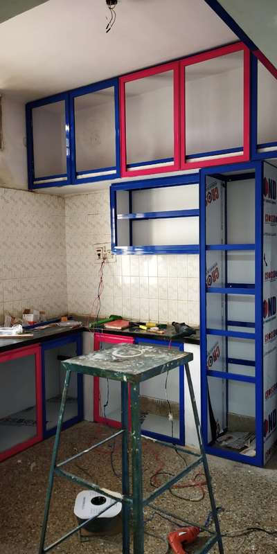 kitchen designed by aluminium and ACP  #KitchenIdeas  #ModularKitchen  #Aluminiumcompositepanel  #KitchenDesigns
