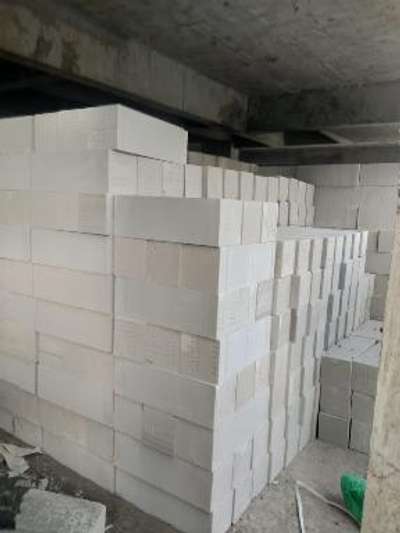 AAC BLOCK ALL KERALA SUPPLY AVAILABLE SIZE
4 INCH
6 INCH
8 INCH
8HD INCH
9 INCH 
FOR MORE DETAILS CONTACT 8086284316