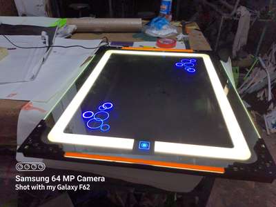 led mirror with blue