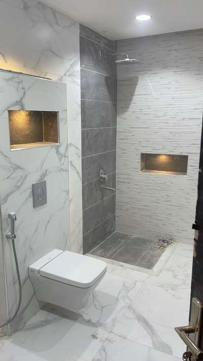 small bathroom design  #BathroomDesigns  #BathroomIdeas  #BathroomRenovation  #bathroomdecor  #vairal