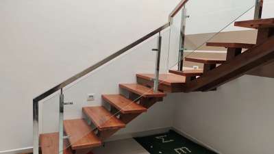 Steel glass handrail. 9544005029