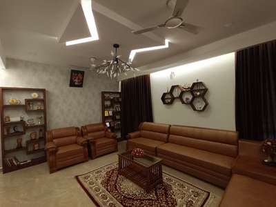 interior design.
#InteriorDesigner #LivingroomDesigns #innovativedesigns #FalseCeiling # painting