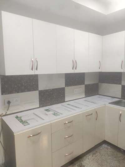 modular kitchen 350 sq ft
