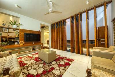 Living Room Design
#architecturedesigns #Architect #InteriorDesigner #blendinkosarchitects #kollam
#housedesigns🏡🏡