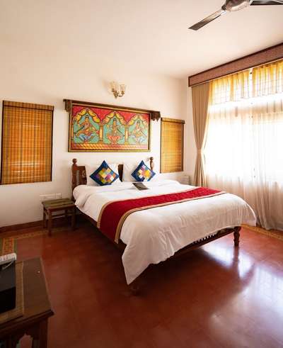 classical Kerala traditional bedroom 

#BedroomDecor #MasterBedroom #BedroomIdeas #bedroominterio