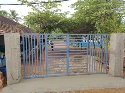 gate work പാപ്പിനിശ്ശേരി എൽപി സ്കൂൾ