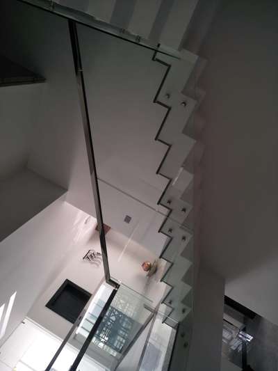 Handrail glass work
