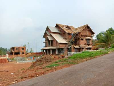 HOUSE AT MANKADA(MALAPPURAM)
2950 SQFT
STRUCTURE WORK COMPLETED
CONTACT : 9048355690