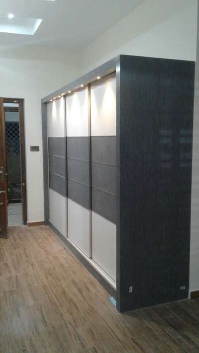 ply wood with mica wardrobe