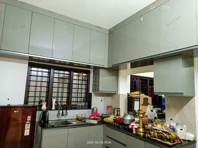 modular kitchen
@perumbavoor
call 9539097339, #InteriorDesigner  #Architectural&Interior #KitchenInterior