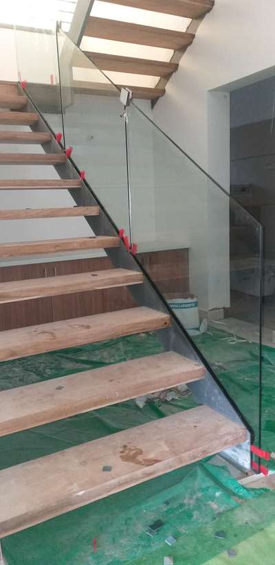 pulamatholl  site handrail metal stair with glass