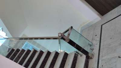 Glass Railing Done with Wooden Finish Master piller!
 #jindal304 
 #glassrailings 
#toughenedglass