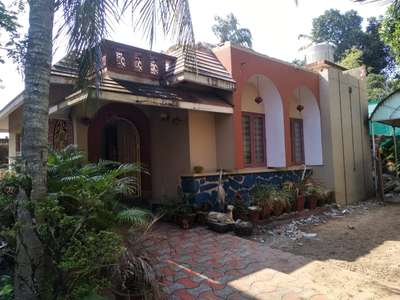 residence renovation 
for Mr. Jacob and family
location:tiruvalla
design and construction: THOUGHTline designers