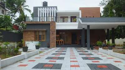 Location:- Adoor
Client:- Mr James
Work Status:- Completed 
Area :- 2600 Sq.Ft