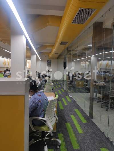 A young vibrant office space for a tech company in Noida made to inspire and encourage the team. The yellow colour acts as the hero element for the entire office and balances perfectly with the minimalist base colours.
#InteriorDesigner #officeinteriors #officetable #yellowandwhite #yellowinteriors #techinterior #vibrantpainting #colourful #architecturedesigns #Architectural&Interior #officeinspiration #officecabinets
