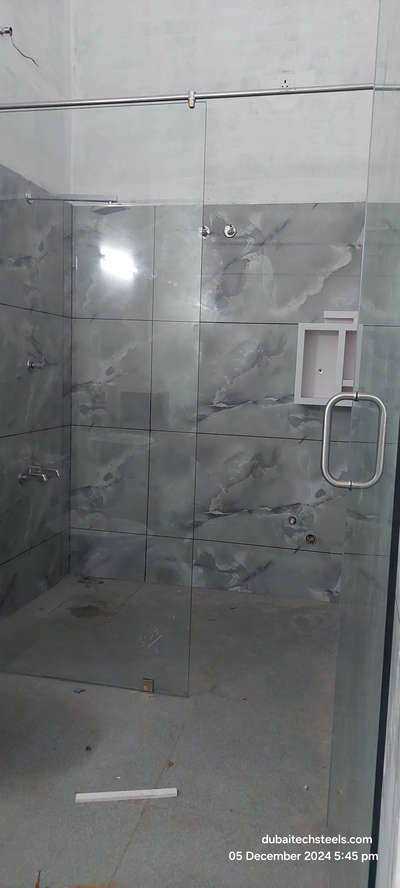 # bathroom partition
#10mm tempered glass