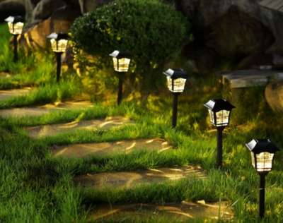 Solar Garden Lights