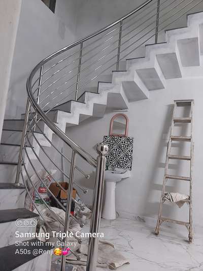 Spiral Staircase.  #homeowners  #contracters  #mallappally  #kozhencherry  #Kottayam  #karukachal  #thiruvalla  #chegannur  #changanacherry  #houseowners  #steelhandrails