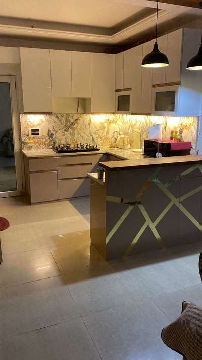 Residential Project done by Space Origami by Bhavna in Gaur City 16th Avenue,Greater Noida.
#InteriorDesigner #KitchenInterior #Architectural&Interior #spacemakeover #spaceutilization #latestinteriordesign #staytunned 
#formoreenqiry 
!!Stay tuned with us for more updates!!