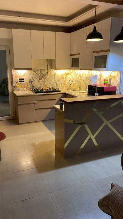 Residential Project done by Space Origami by Bhavna in Gaur City 16th Avenue,Greater Noida.
#InteriorDesigner #KitchenInterior #Architectural&Interior #spacemakeover #spaceutilization #latestinteriordesign #staytunned 
#formoreenqiry 
!!Stay tuned with us for more updates!!