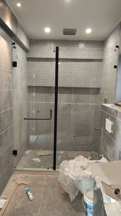 shower cubicle