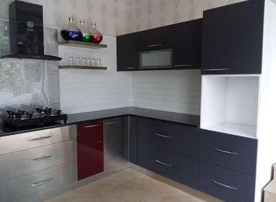 STAINLESS STEEL MODULAR KITCHEN #